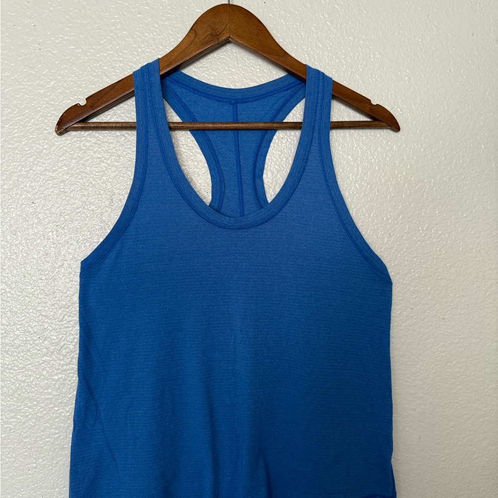 lululemon athletica Vibrant Blue Tank Top size 8